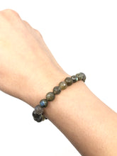 Load image into Gallery viewer, Labradorite Natural Green Faceted Bracelet
