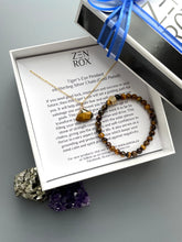 Load image into Gallery viewer, Tiger&#39;s Eye Pendant &amp; Bracelet Set
