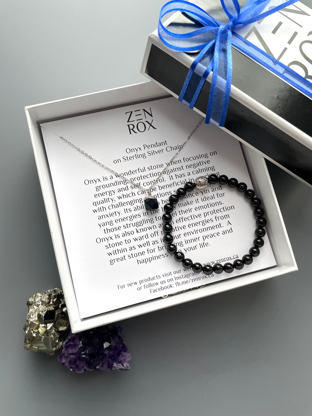 Onyx Pendant & Bracelet Set (Silver)
