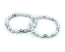 Load image into Gallery viewer, Howlite Bracelet
